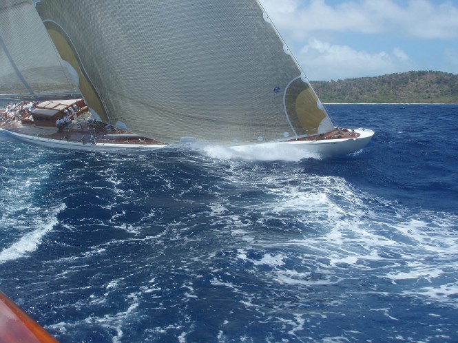 Charter yacht Ranger