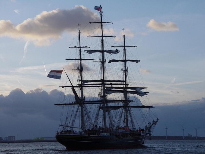 Luxury charter yacht Stad Amsterdam to be opened to public during the HISWA Amsterdam in-water Boat Show