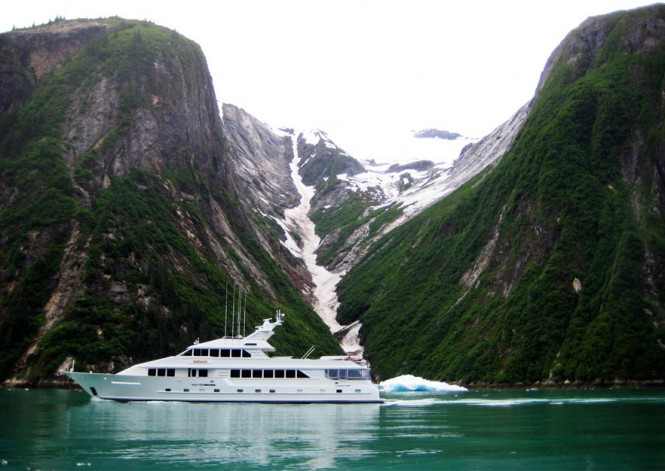 Motor Yacht SHOGUN in Alaska