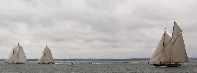 Westward Cup Cowes 2012 Start Day One Credit: Cathy Vercoe/luvmyboat.com