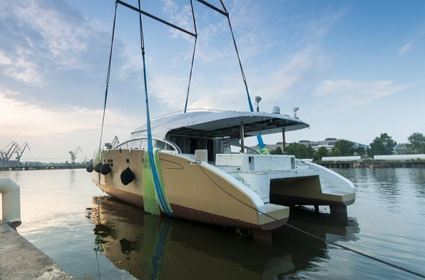 Luxury yacht Houbara - rear view