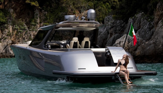 MD53 Power yacht by Maxi Dolphin