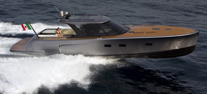MD53 Power yacht running