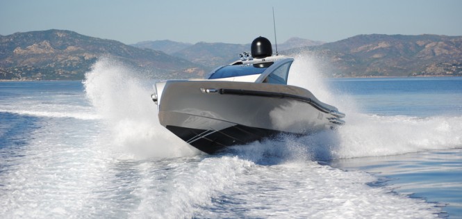 Maori 52' yacht tender - front view