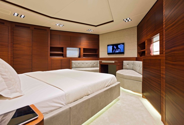 Moni superyacht Interior