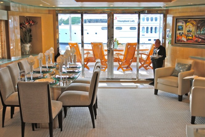 Motor yacht Diamond Girl - Dining