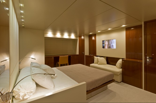 Superyacht Amer 92 - Cabins