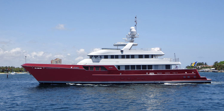 46m luxury motor yacht Mazu by Cheoy Lee on her way to the Rybovich Yard