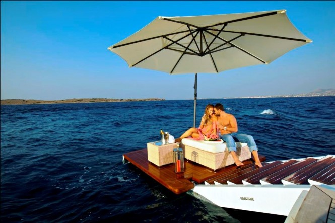 Luxury superyacht O'MEGA - Swim Platform