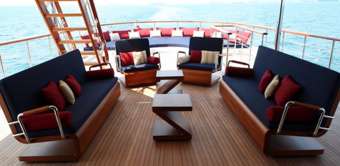 Luxury yacht M&M - Exterior