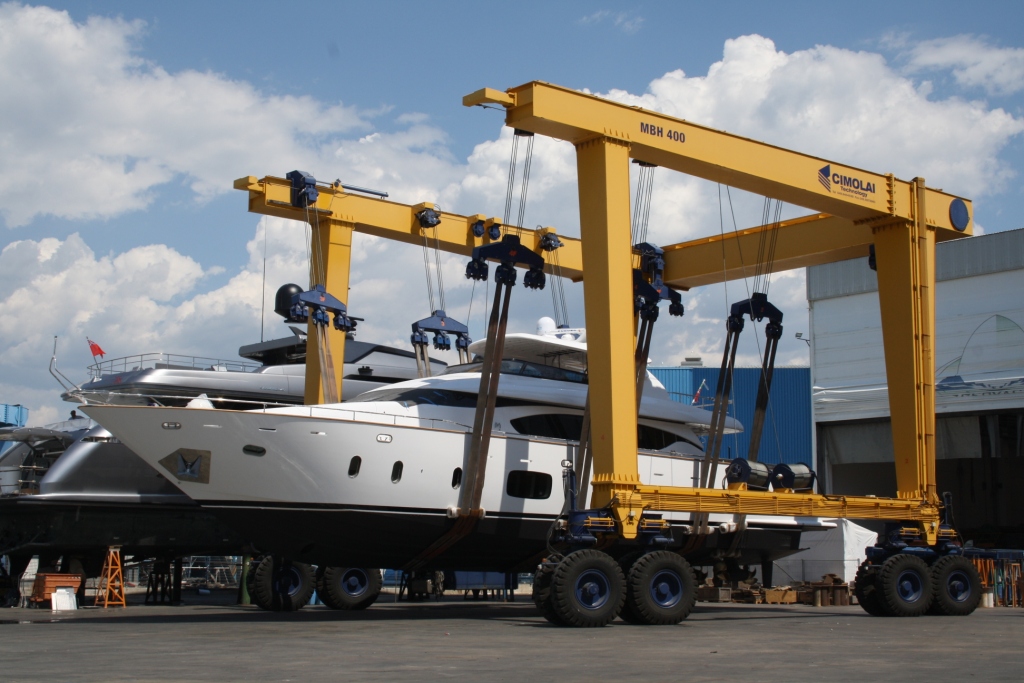 Maiora 29 luxury yacht Efficient Propulsion