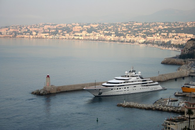 147m Mega Yacht Topaz in Nice - Photo Ian Bugby