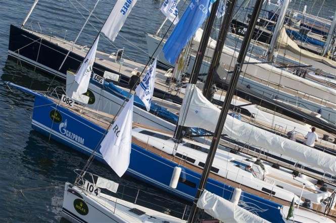 Dockside ambiance - Photo by RolexCarlo Borlenghi