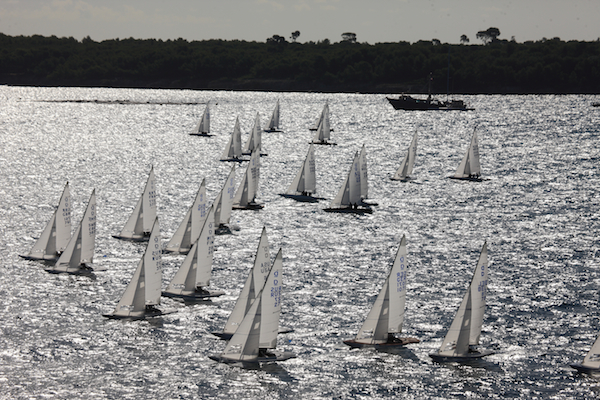 Dragon fleet in Golfe Juan
