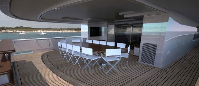 Al Fresco Dining on megayacht Smeralda