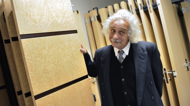 Albert Einstein visits Feadship yard