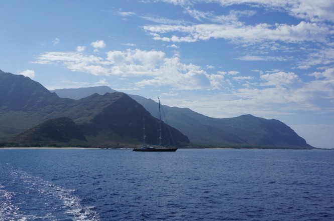 Charter yacht Drumbeat in Hawaii - Photo by Flow Hearts