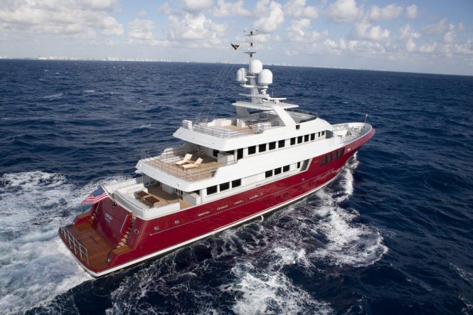 Mazu superyacht - rear view