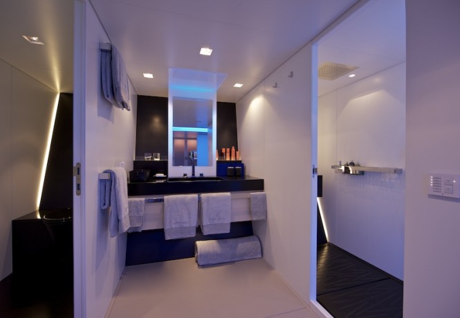 Wally50m Better Place - Owners' en-suite with shower room to the left and head to the right- Photo Toni Meneguzzo