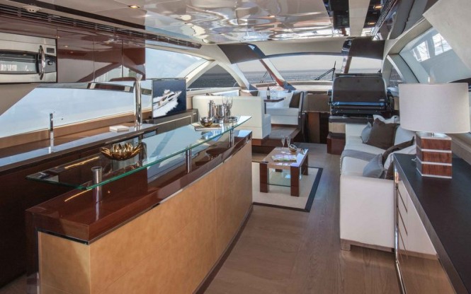 Alpha 76 Flybridge yacht Hull 5033 - Salon