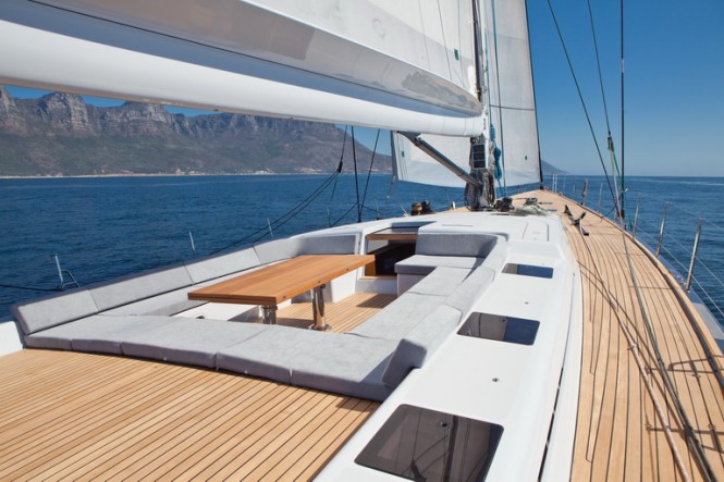Windfall superyacht - Guests Cockpit