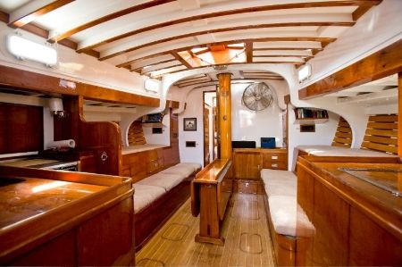 Alert yacht - Interior