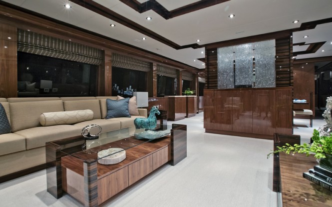 Gigi II superyacht - Salon