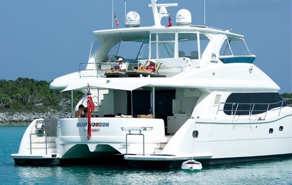 Horizon catamaran yacht PC60