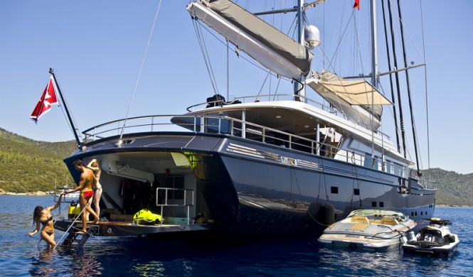 Luxury motorsailer yacht 60 Years - Lazarette