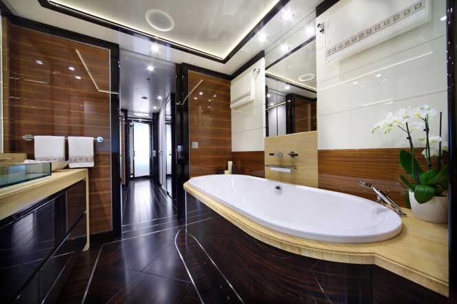 Motor yacht Maidelle