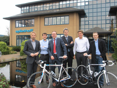 Sevenstar Yacht Transport Team