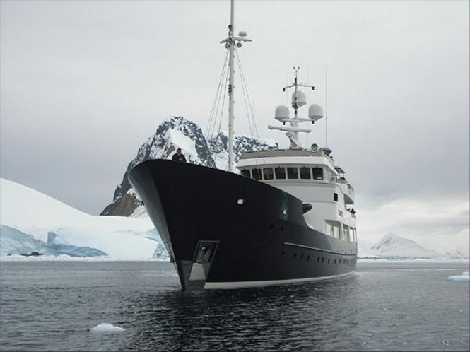 Explorer yacht DIONE SKY - Image courtesy of Vripack