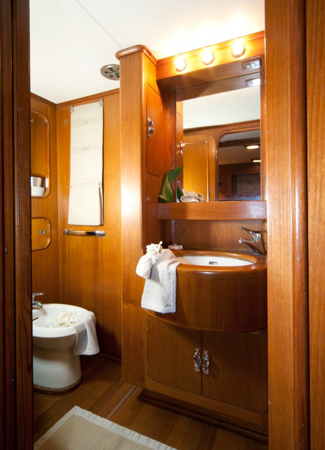 My Lotty yacht (ex Serena)