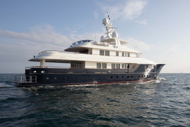 Kingship superyacht STAR