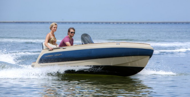 2013 Carbon Craft 110 Yacht Tender - side view