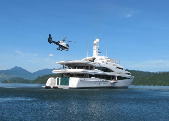 68m Feadship superyacht Lady Christine in Saco Do Mamangua, Paraty