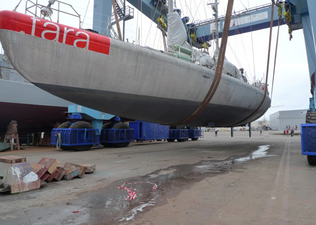 Sailing yacht Tara is finally heading back to the sea - Photo credit to J. Collet TaraExpeditions