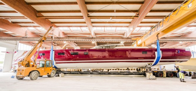 Transportation of FC100 Yacht Nomade IV by Maxi Dolphin