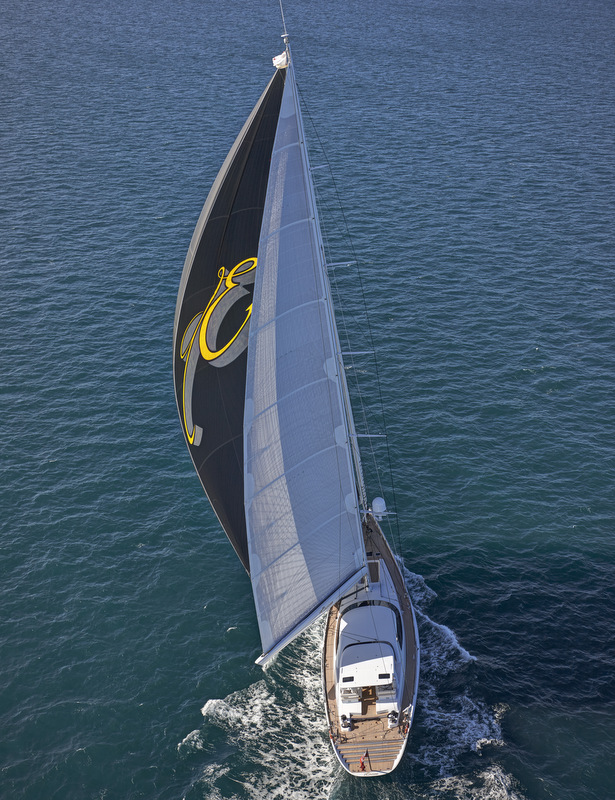 AY45 Yacht Encore - aft view