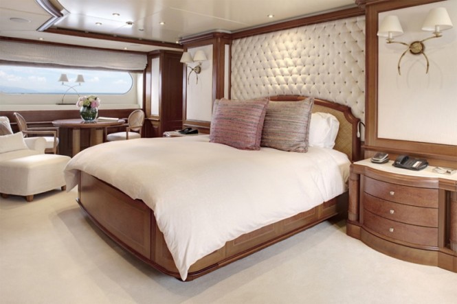 Luxury charter yacht JO - Master Cabin