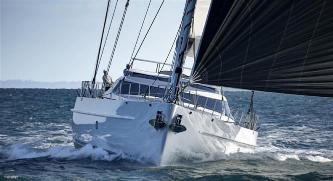 Luxury yacht Encore - front view