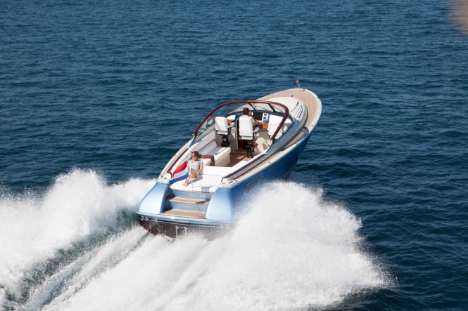 Wajer Osprey 38 superyacht tender - aft view