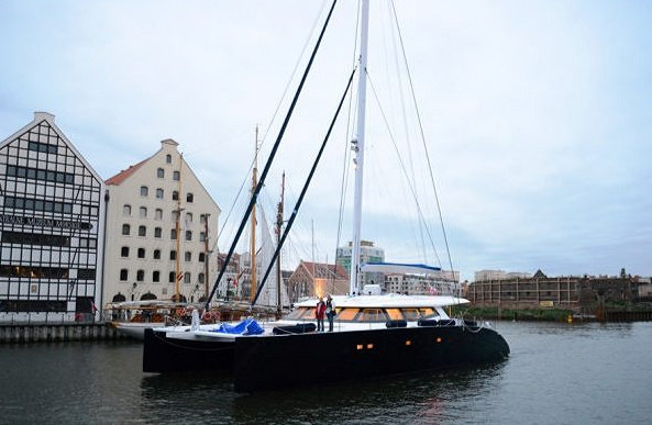 80 Sunreef Carbon Line luxury yacht LEVANTE