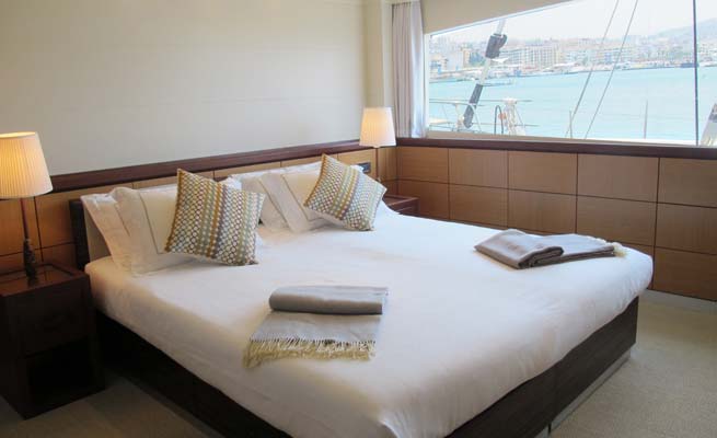 Catamaran yacht Quaranta - Cabin