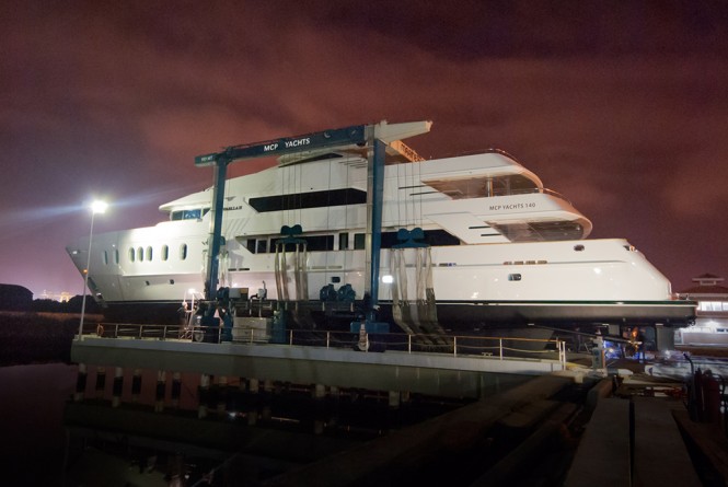 Hemisphere 140 superyacht