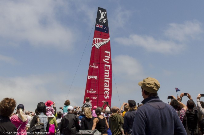 Impressive victory for Emirates Team New Zealand