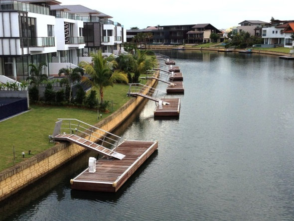 Private pontoons in Singapore