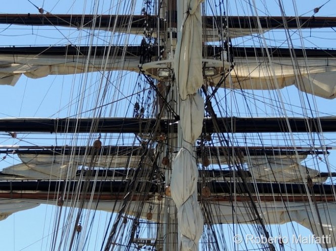 STAD AMSTERDAM clipper yacht - sails  - Photo by Roberto Malfatti