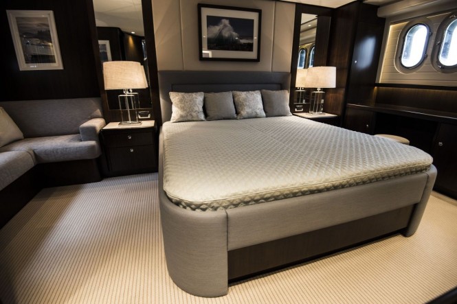 Strathearn Yacht - Cabin