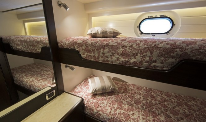 Strathearn Yacht - Guest Cabin